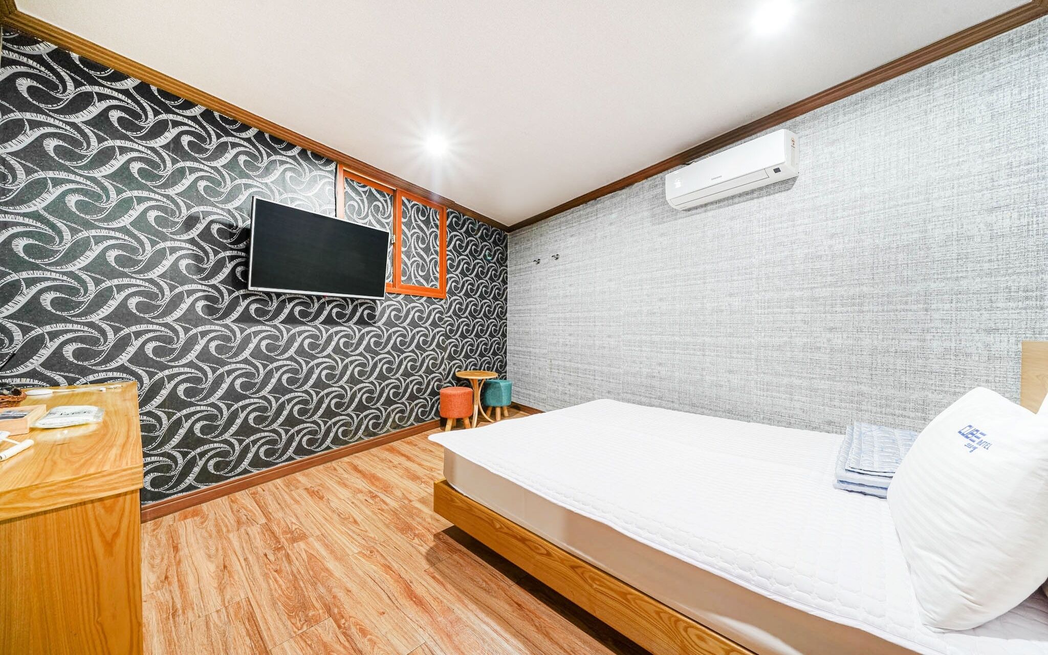 Busan Yeongdo Cube