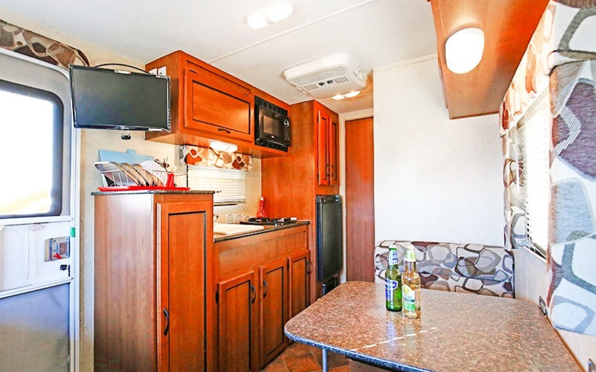 Busan Zio Caravan Pension