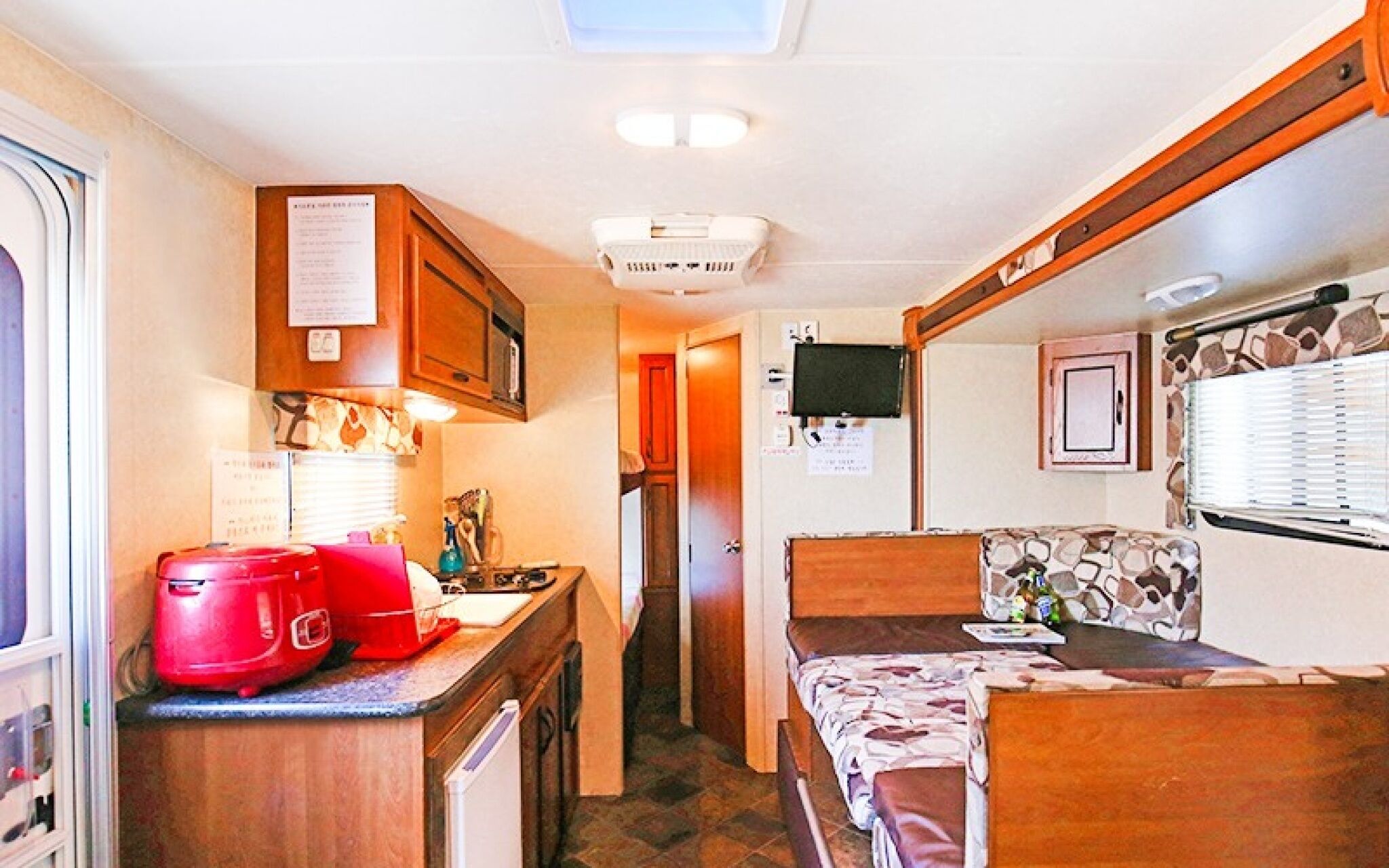 Busan Zio Caravan Pension