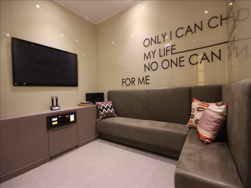 Club Hotel