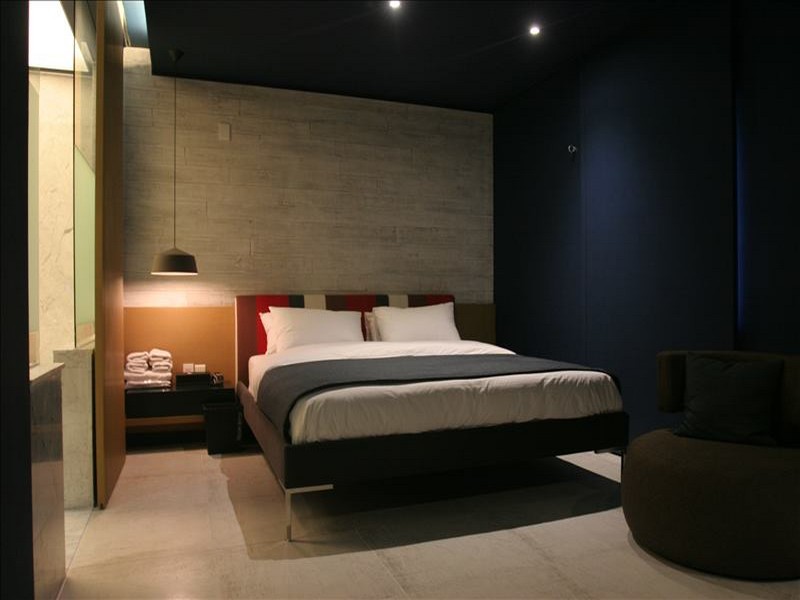 Club Hotel