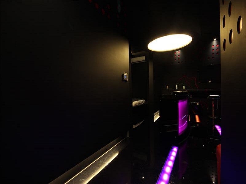 Club Hotel