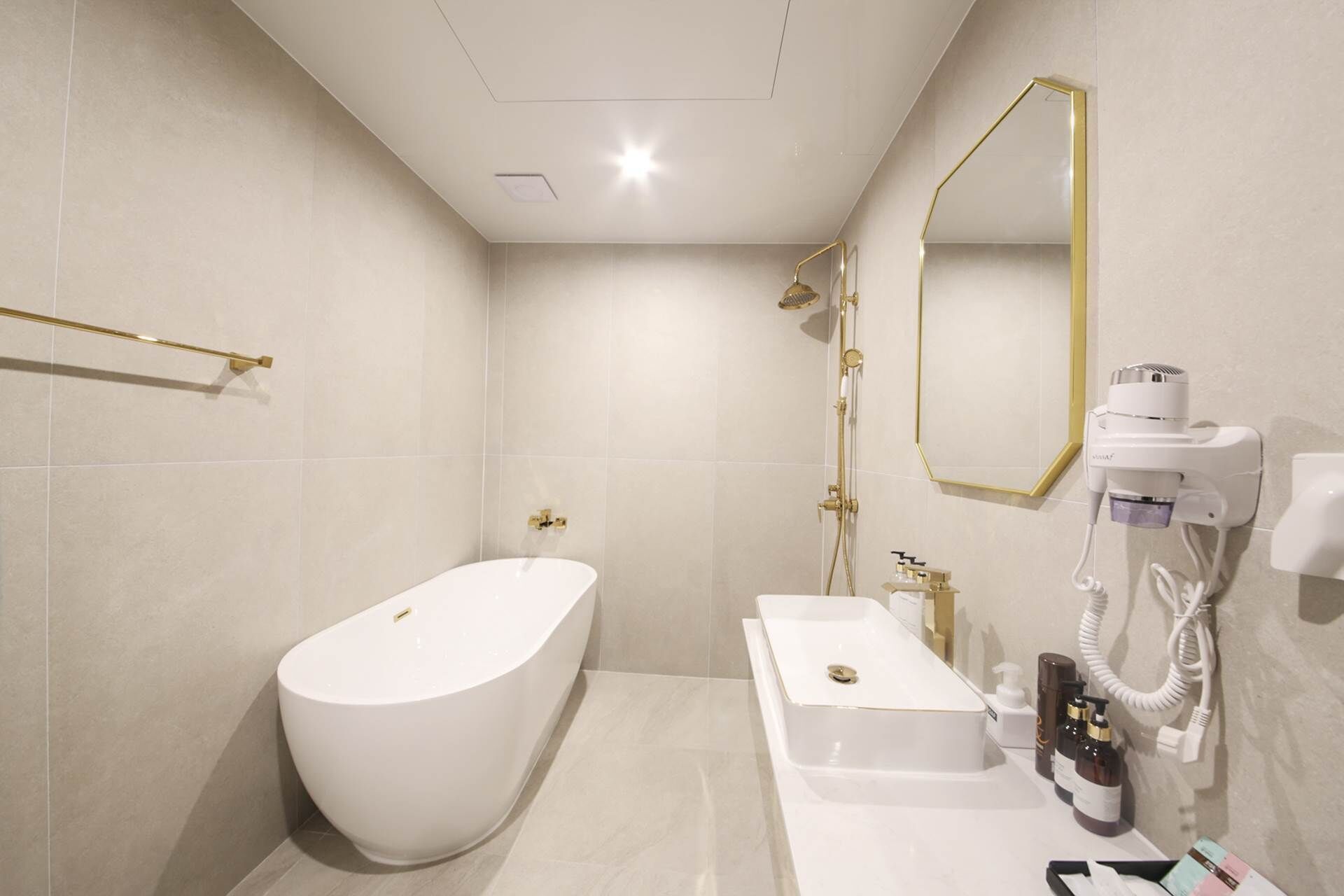 Denbasta Signature Hotel