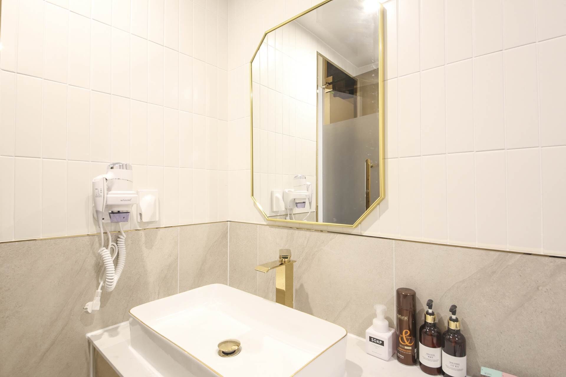 Denbasta Signature Hotel