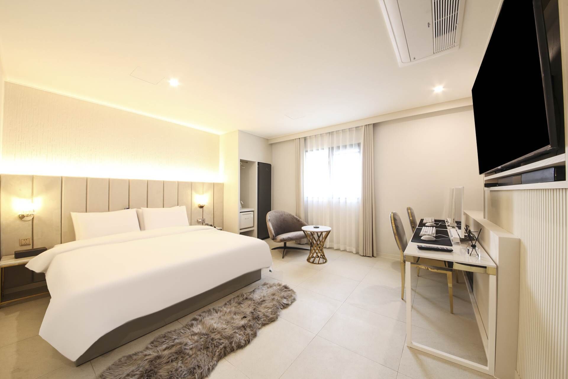 Denbasta Signature Hotel