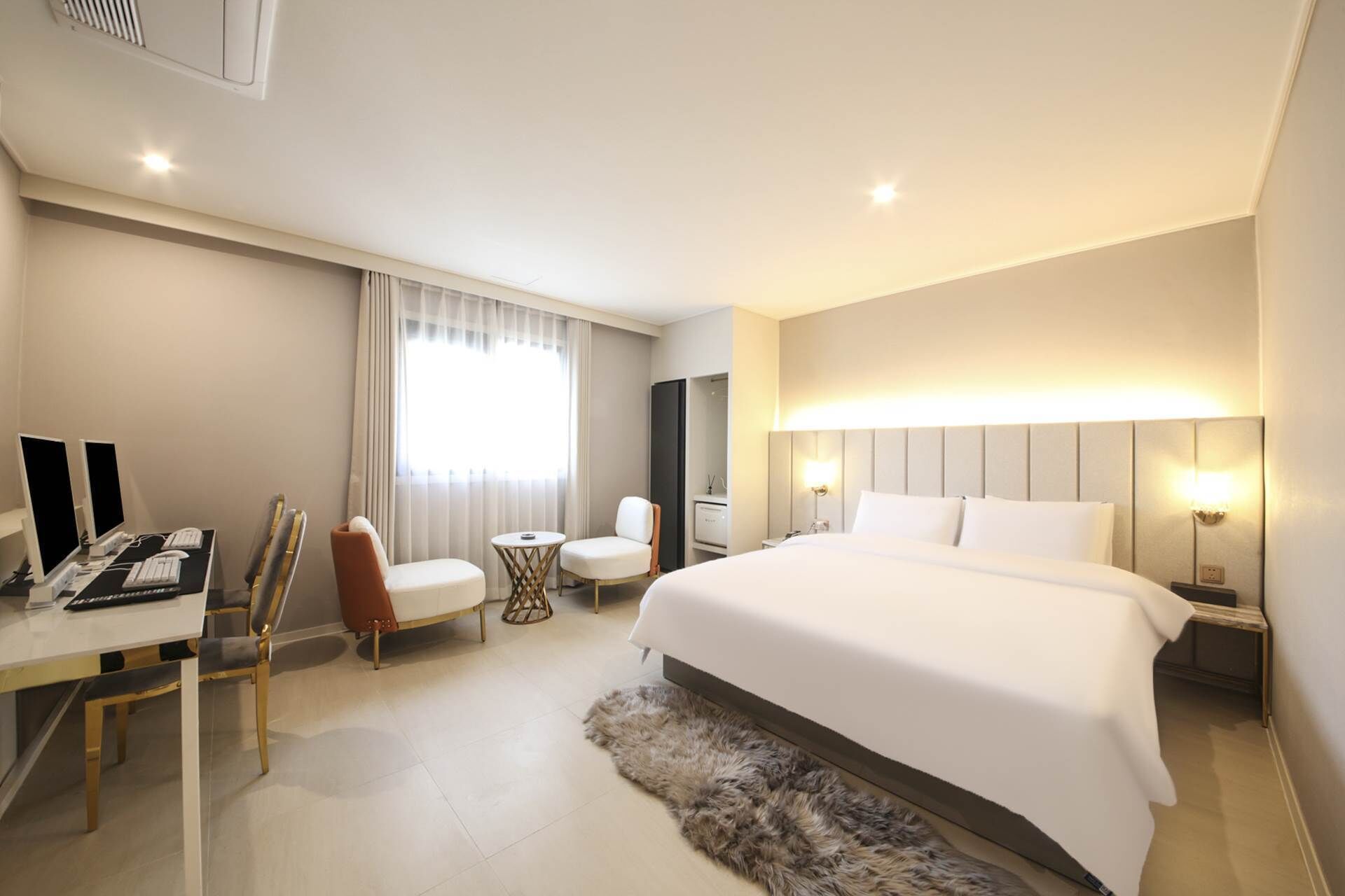 Denbasta Signature Hotel