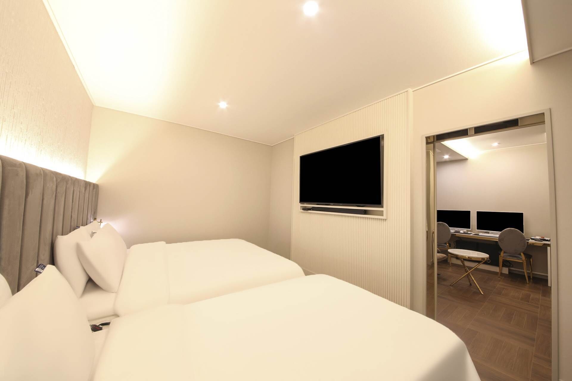 Denbasta Signature Hotel