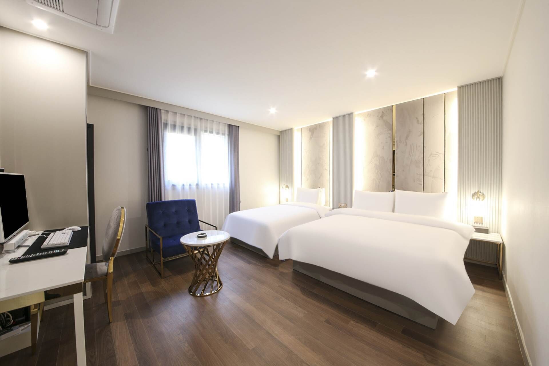 Denbasta Signature Hotel