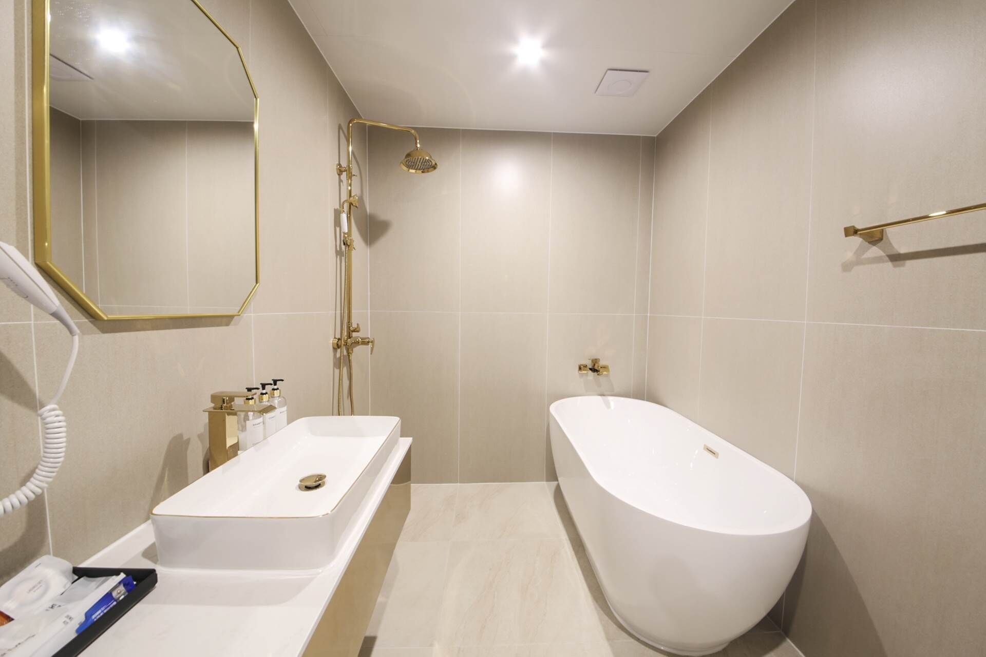 Denbasta Signature Hotel