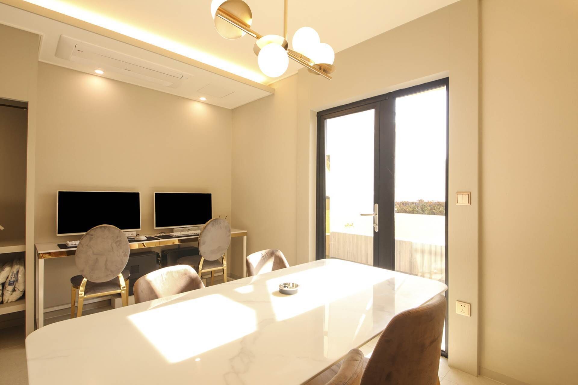 Denbasta Signature Hotel