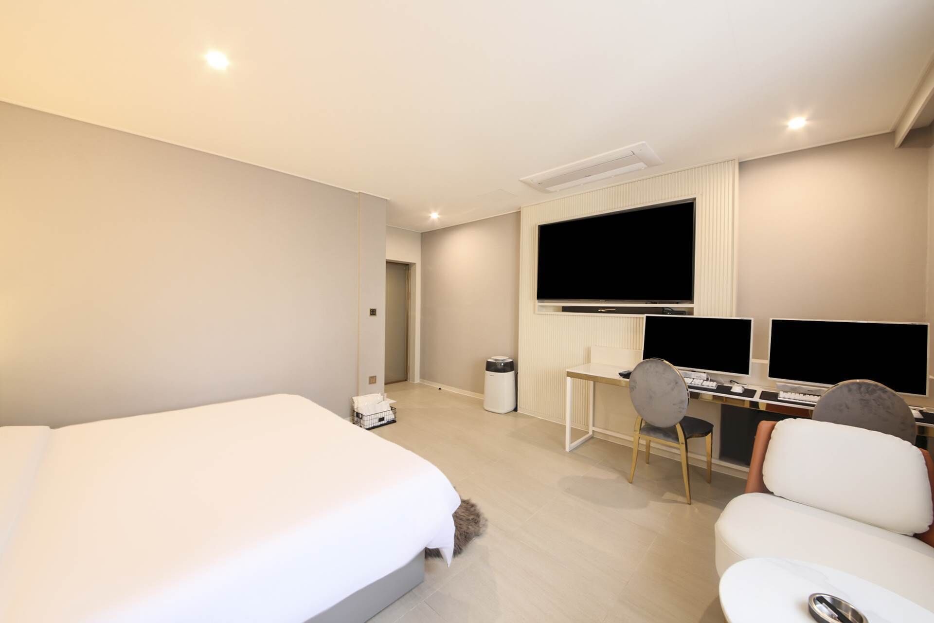 Denbasta Signature Hotel