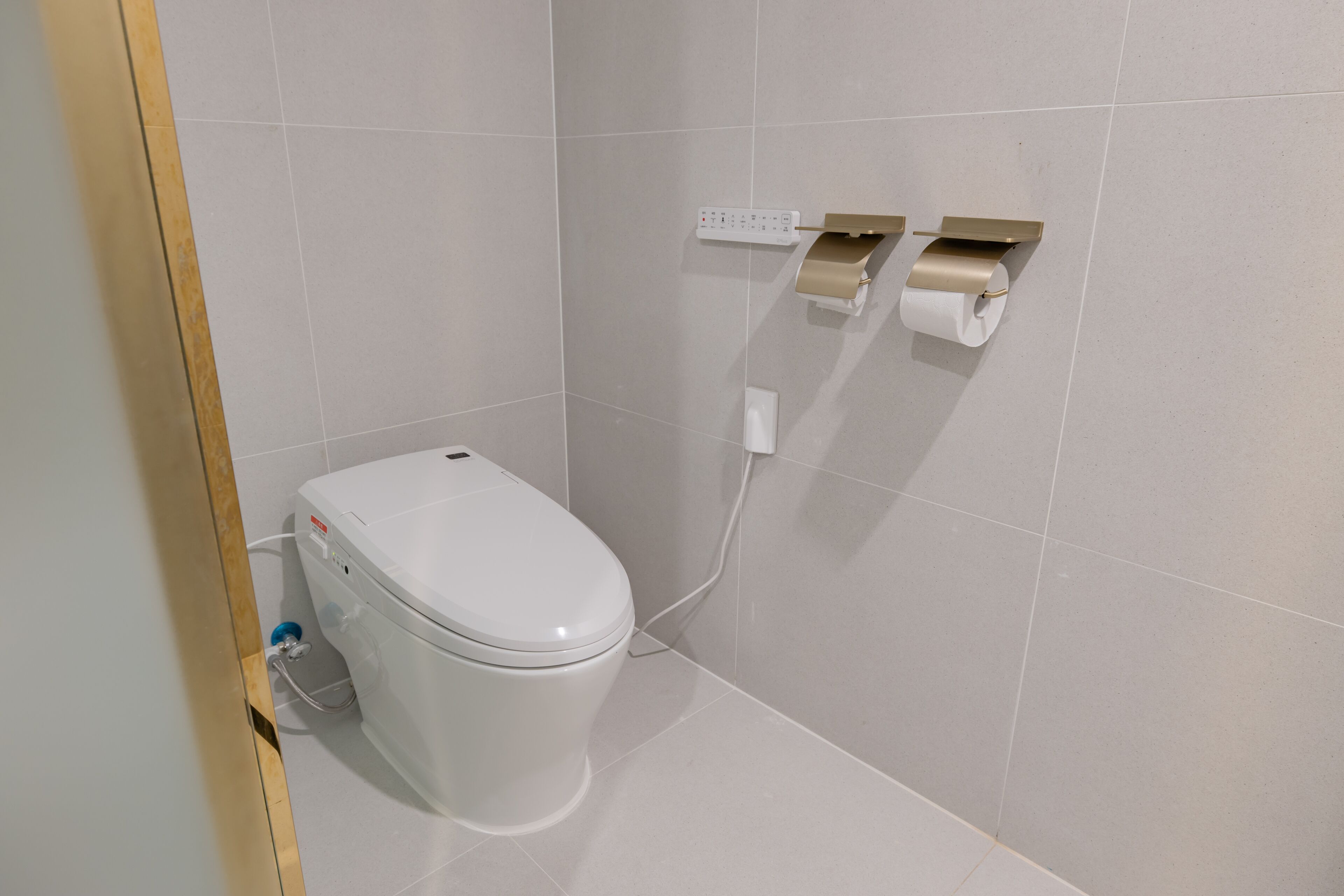 Dongrae Den Basta Hotel