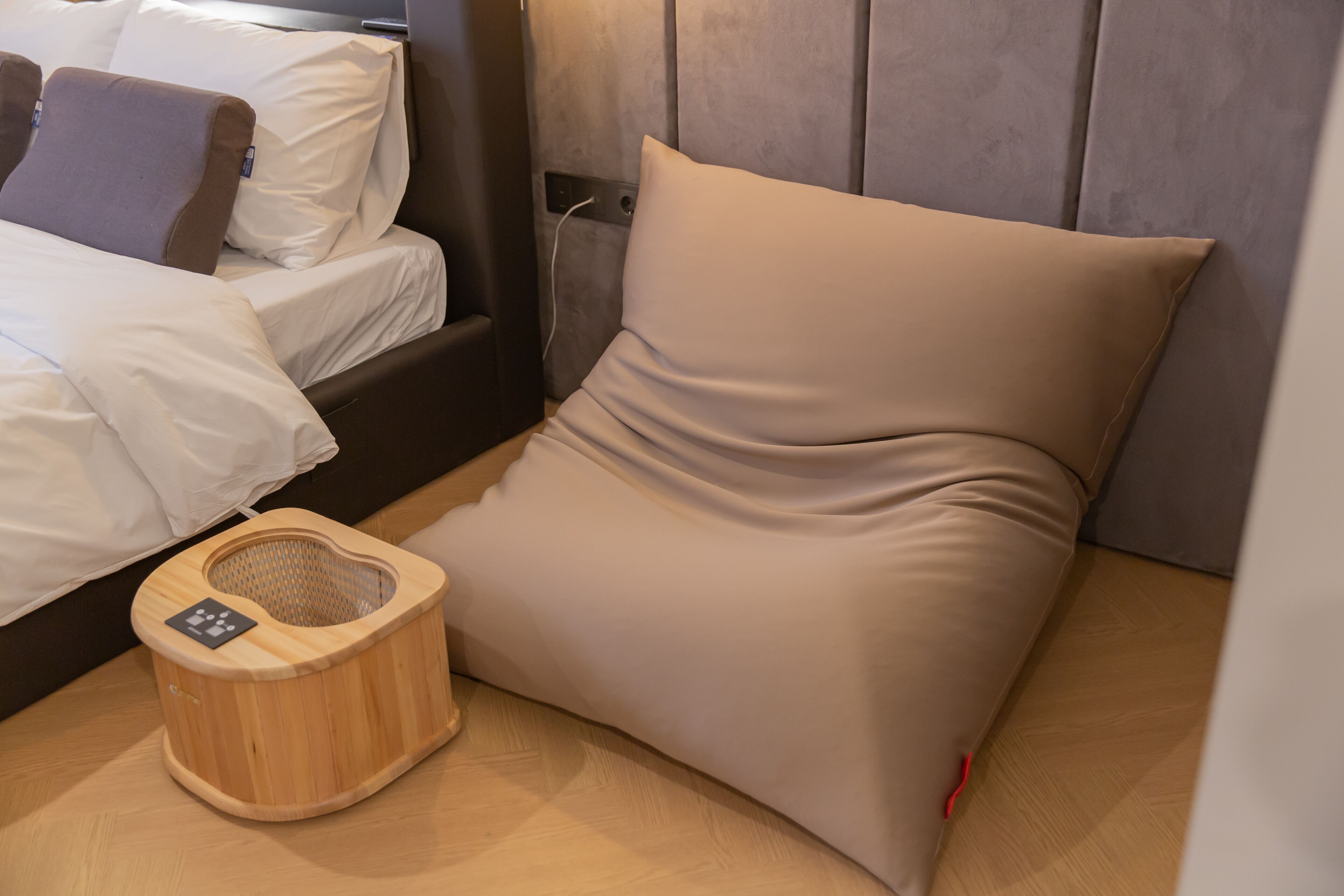 Dongrae Den Basta Hotel