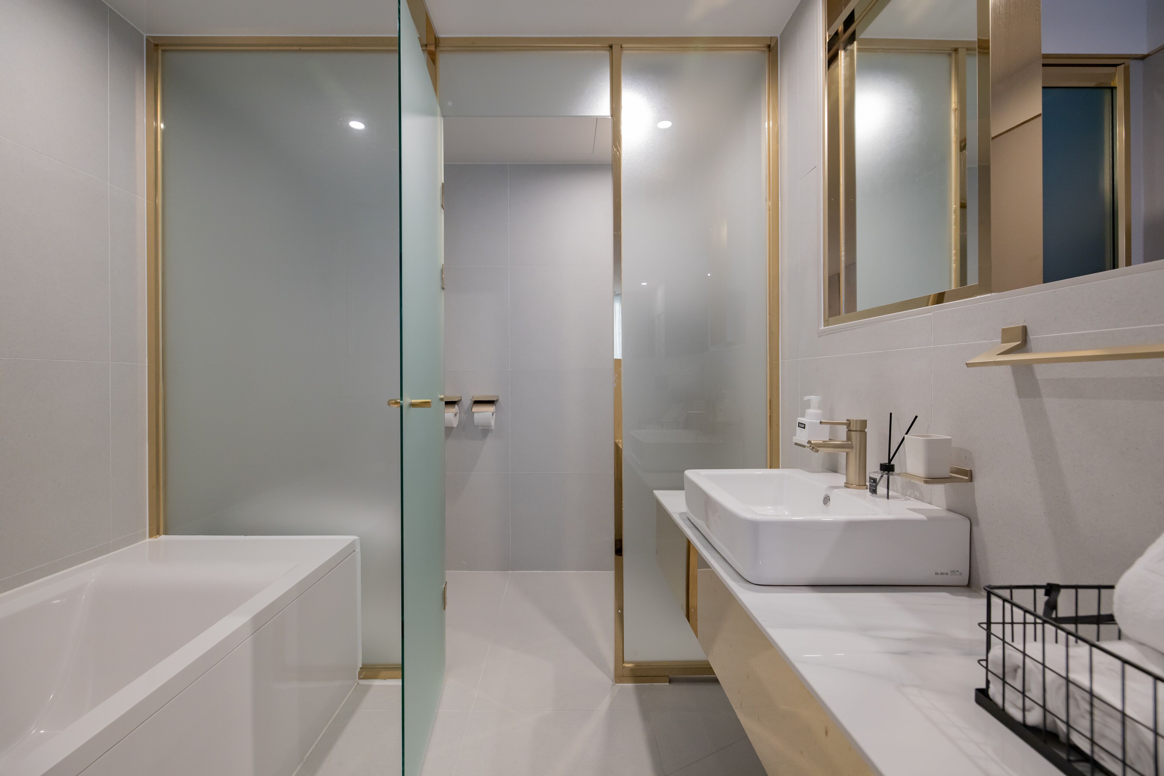 Dongrae Den Basta Hotel