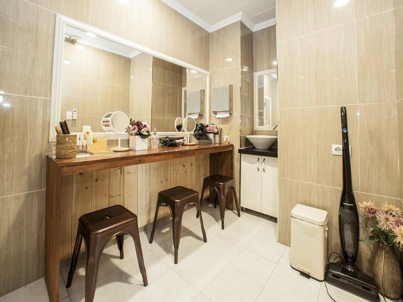 First Guest House Hostel