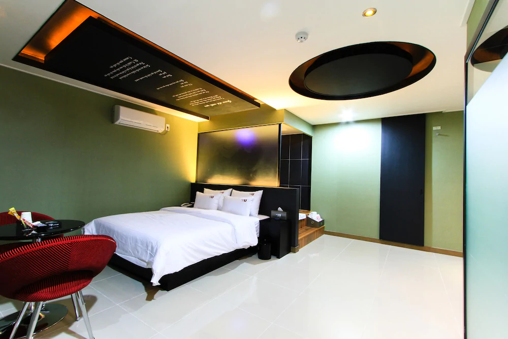 ForU Hotel