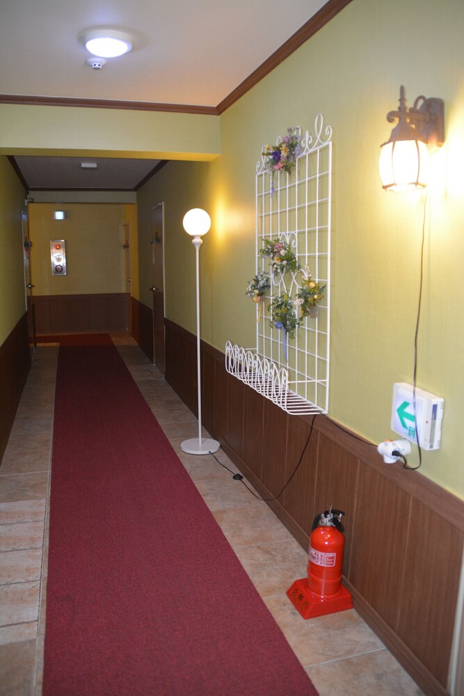 FunStay Inn Guesthouse