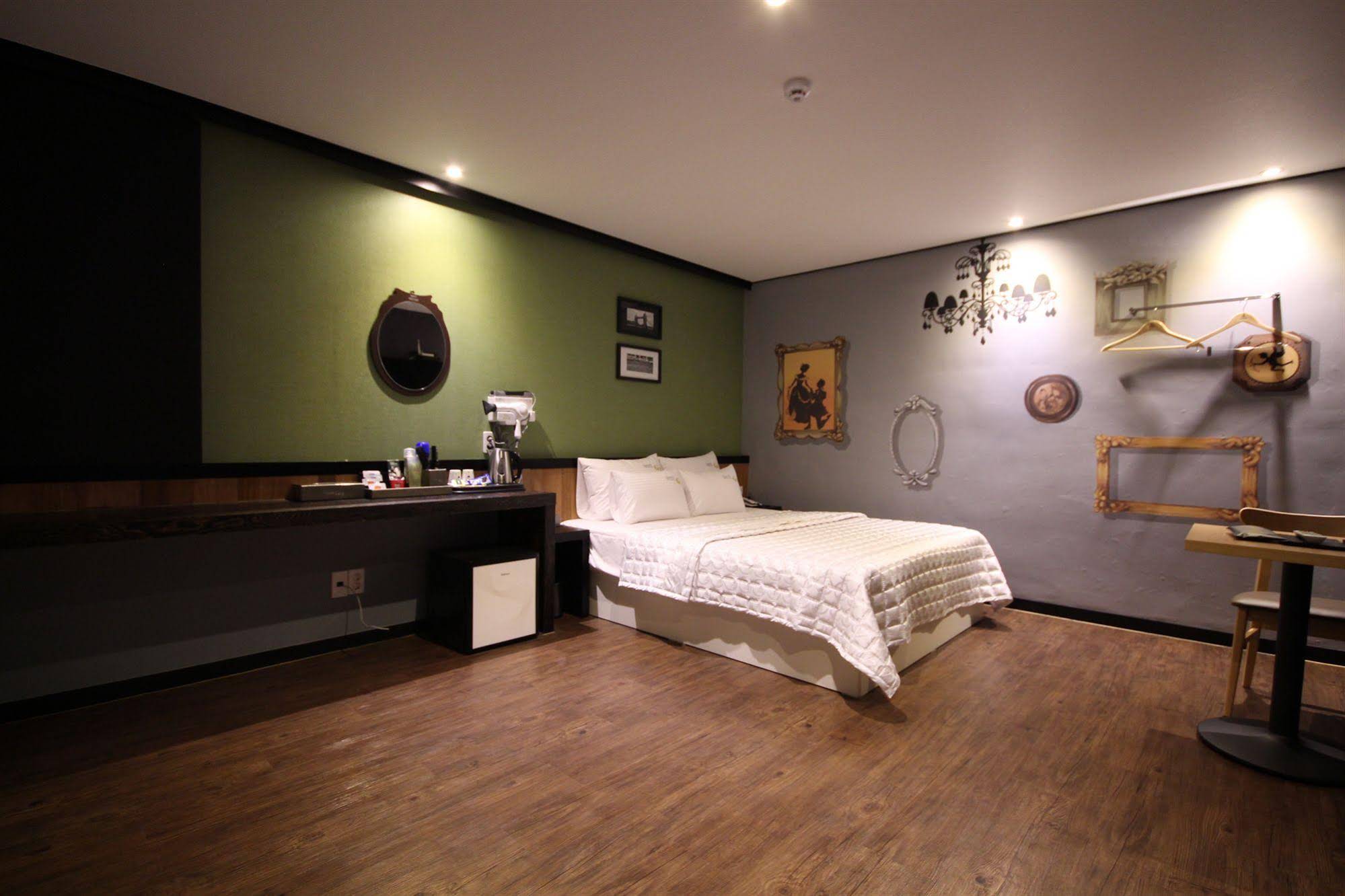 G7 Hotel