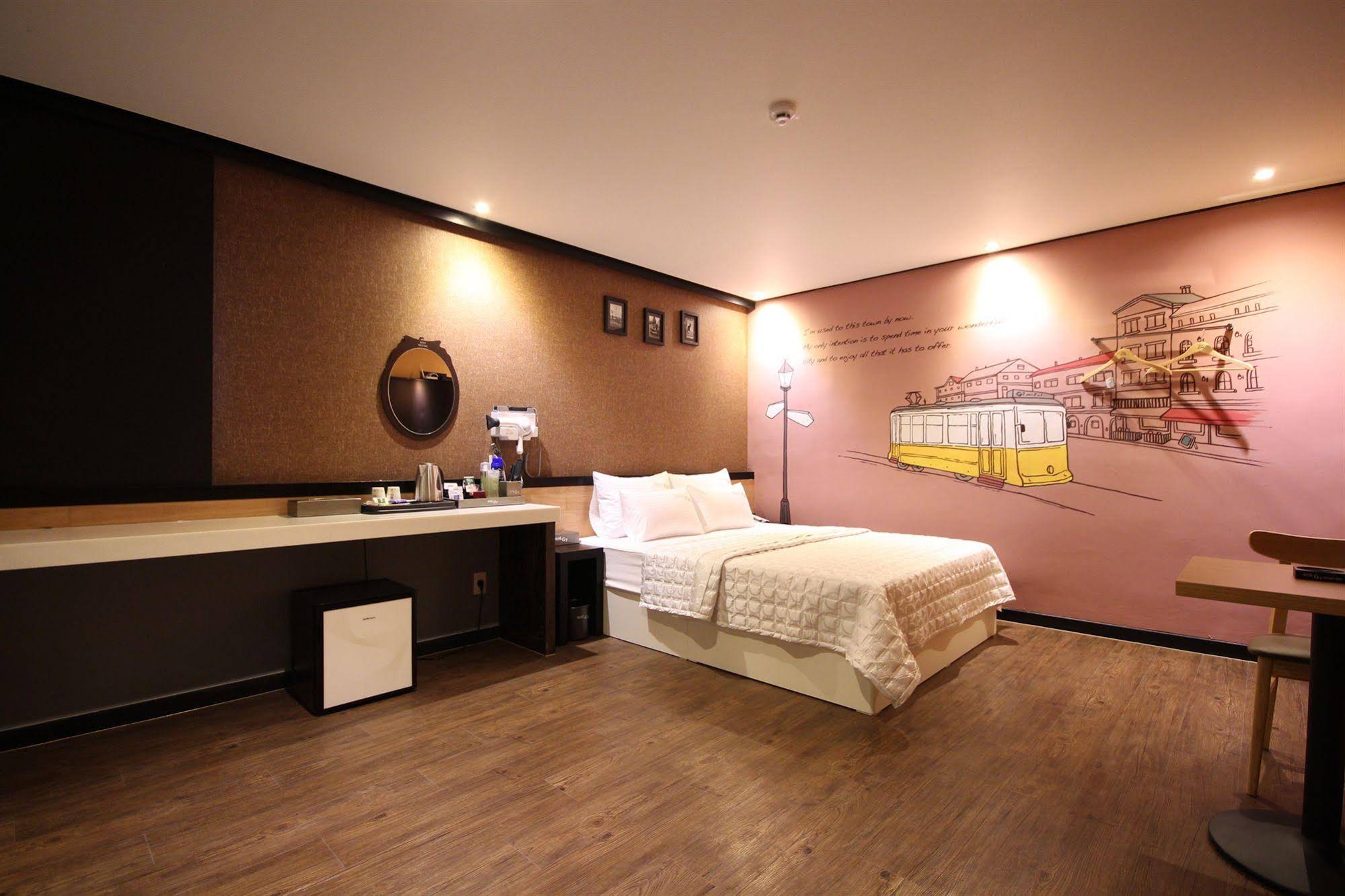 G7 Hotel