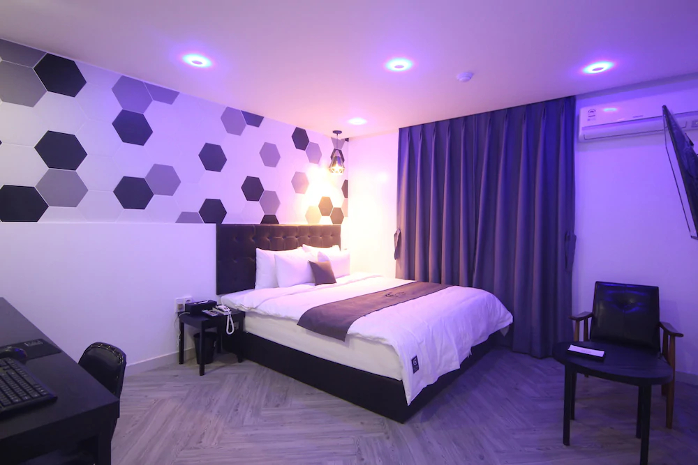 Gray Boutique Hotel