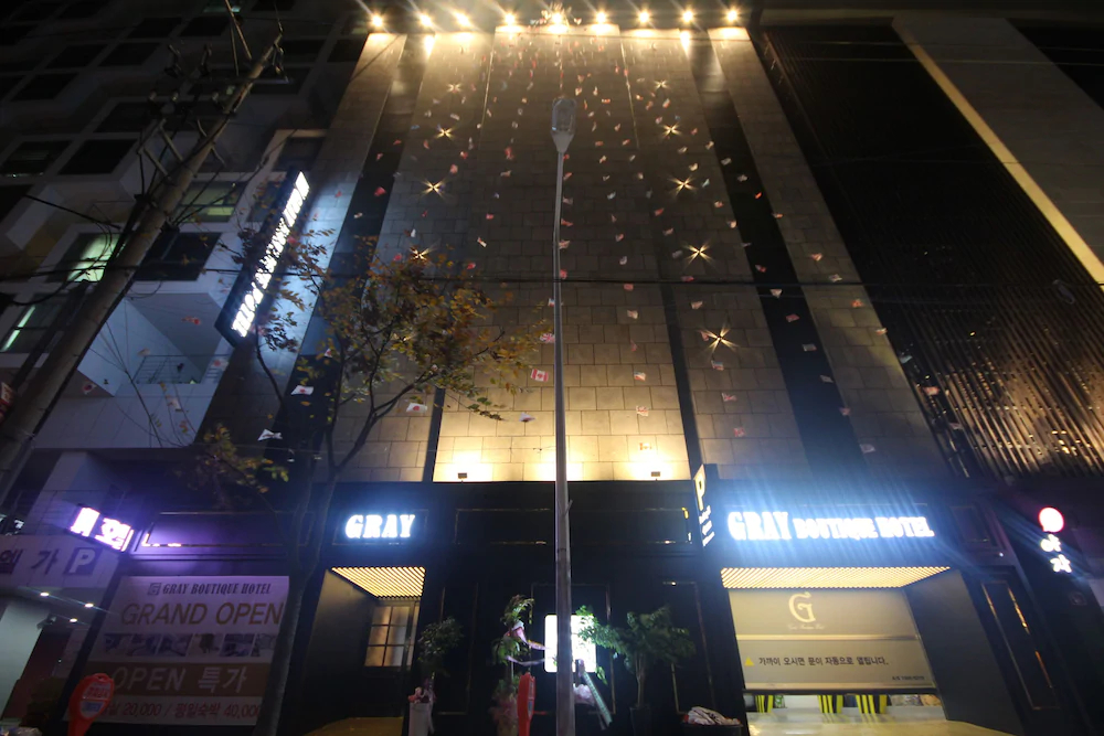 Gray Boutique Hotel