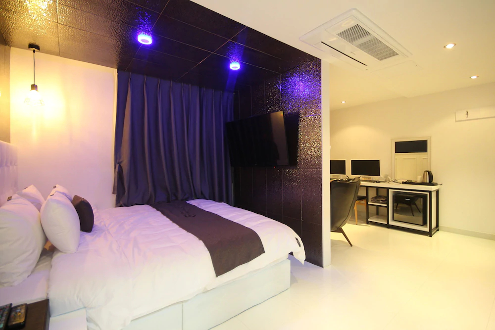 Gray Boutique Hotel