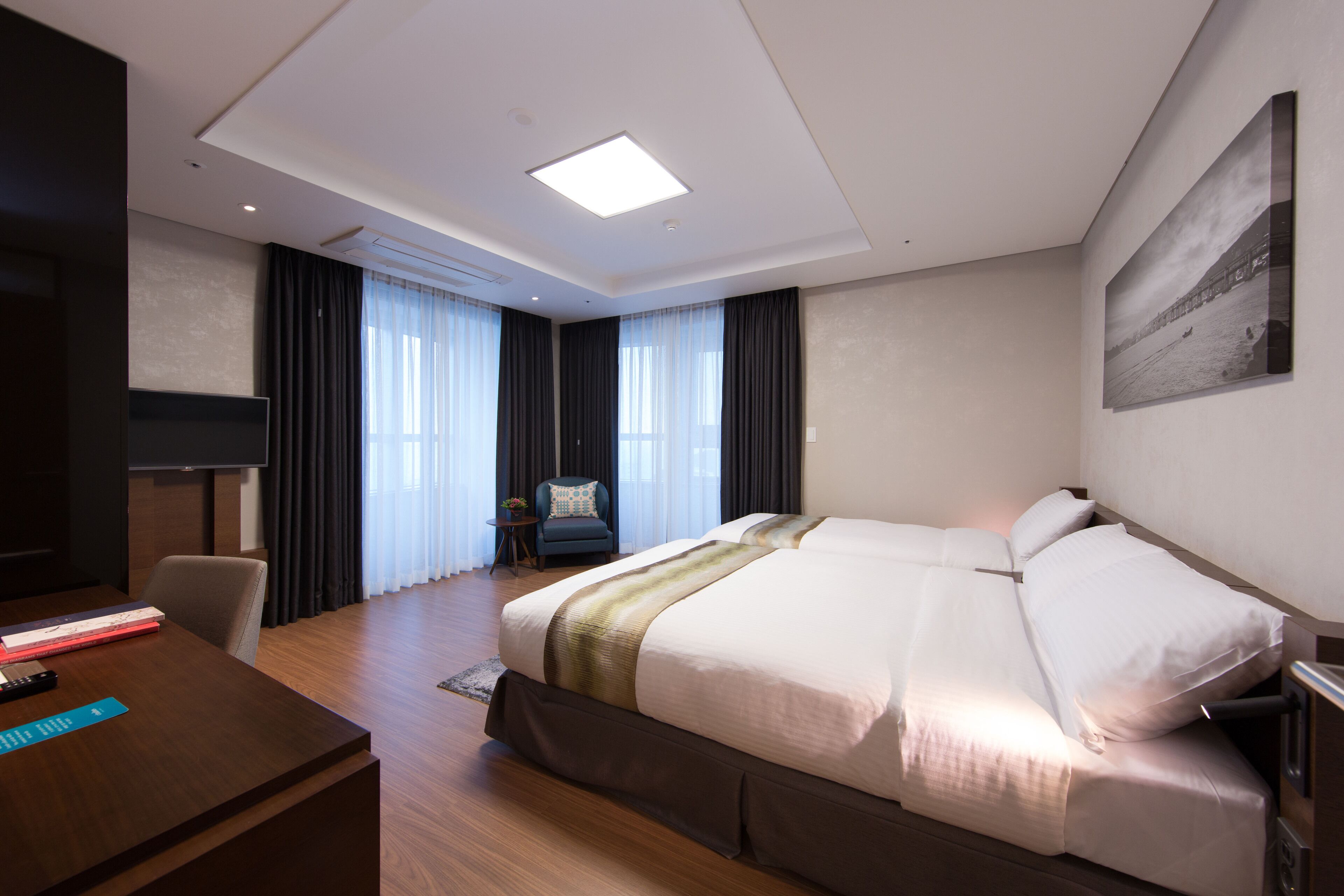 Haeundae H Stay Hotel