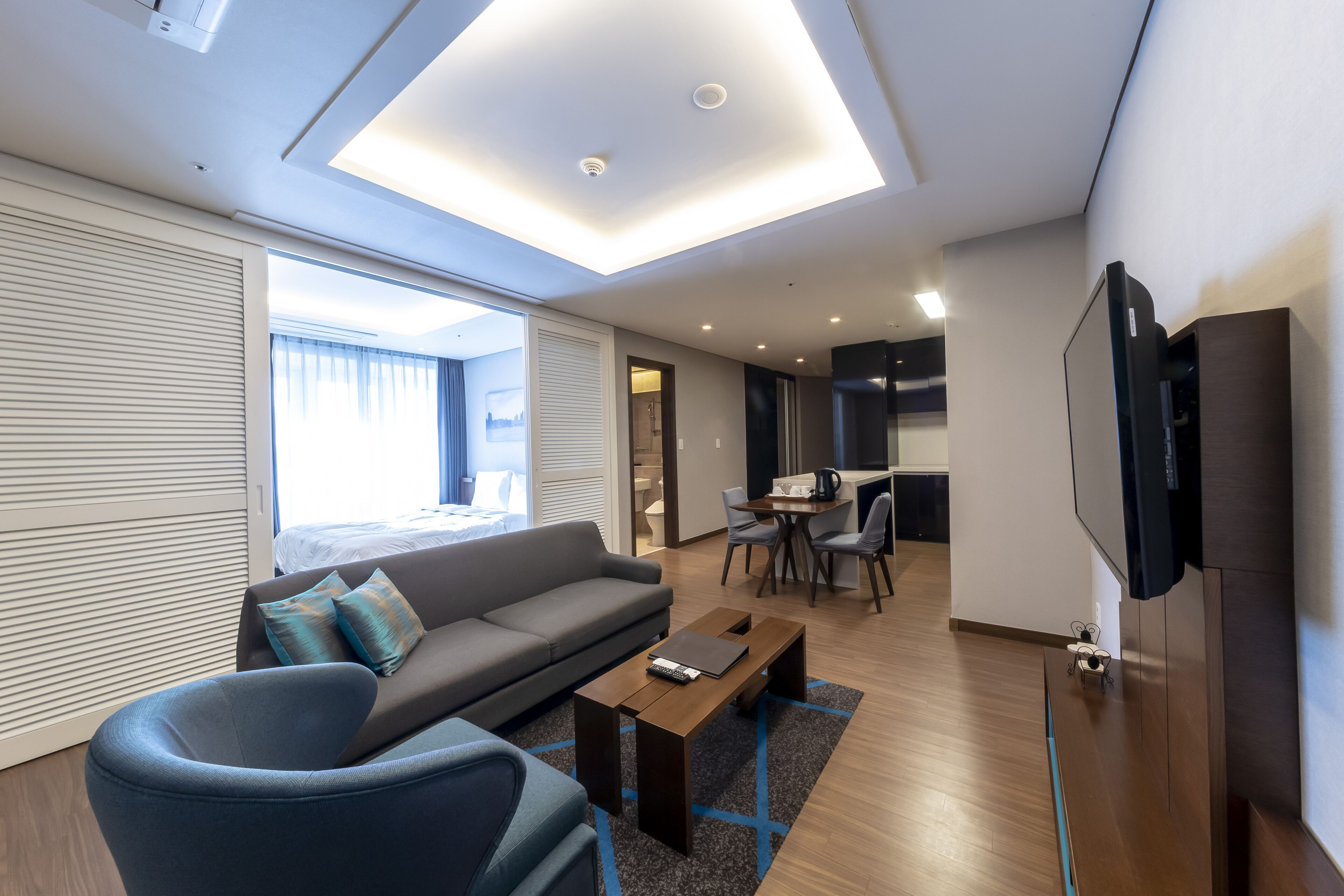Haeundae H Stay Hotel