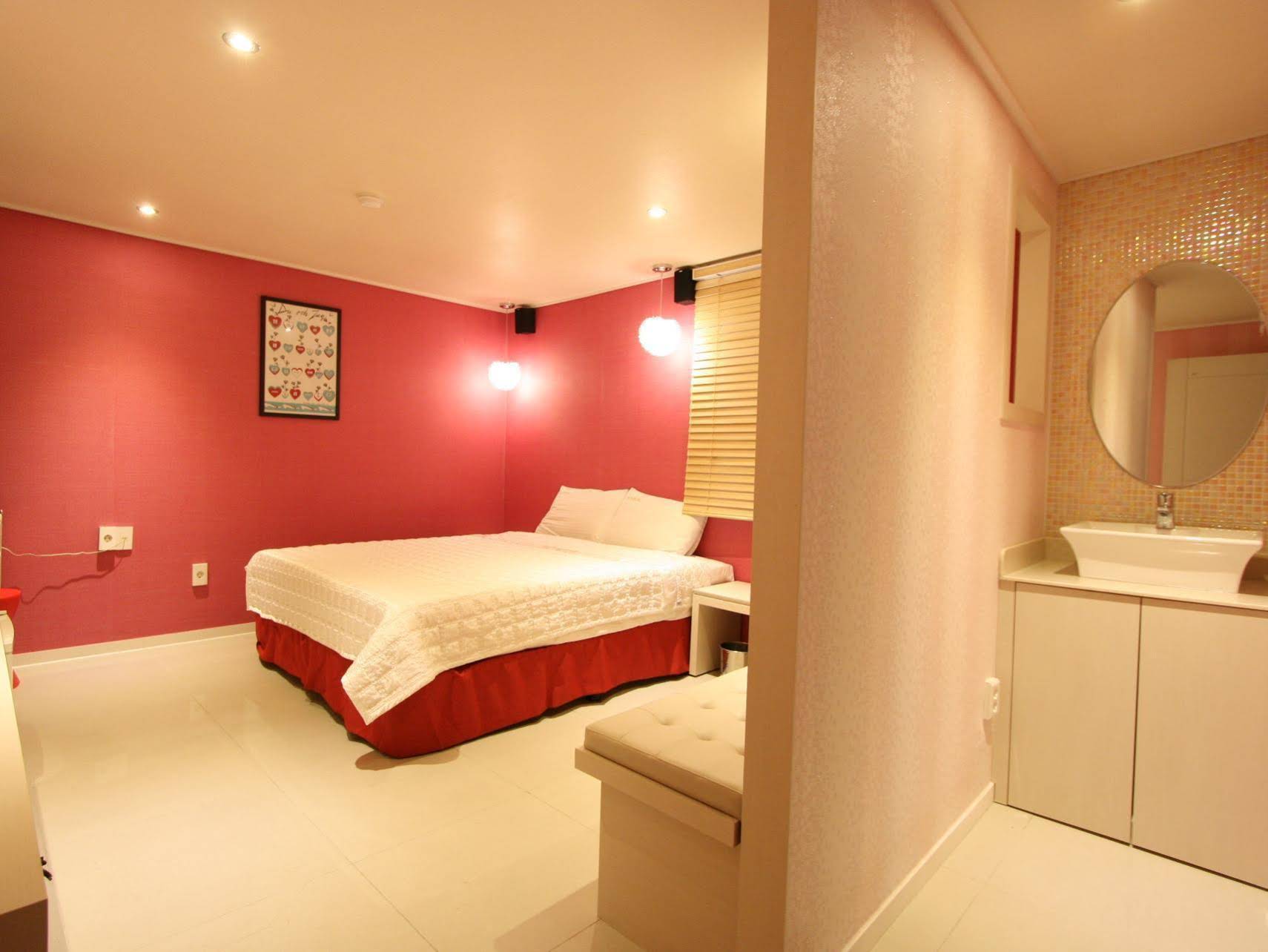 Haeundae Ice Motel