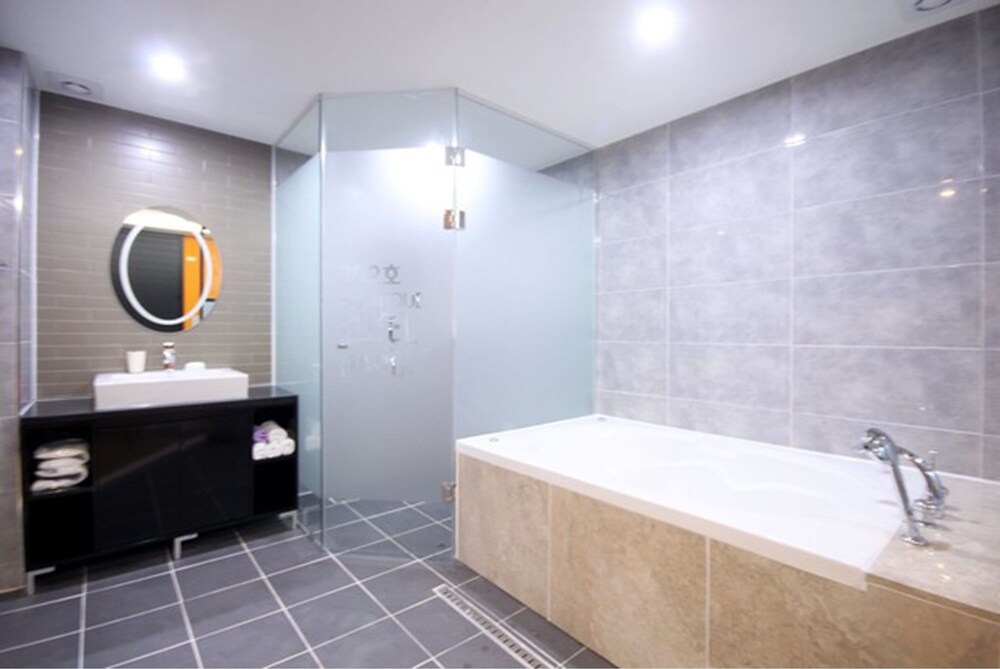 Haru Hotel Seomyeon Station