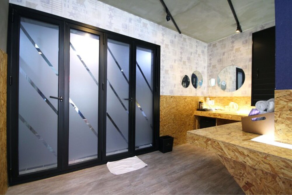 Haru Hotel Seomyeon Station