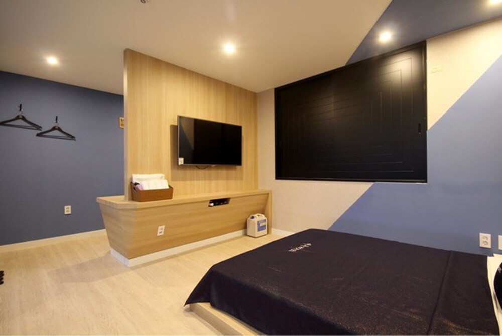 Haru Hotel Seomyeon Station