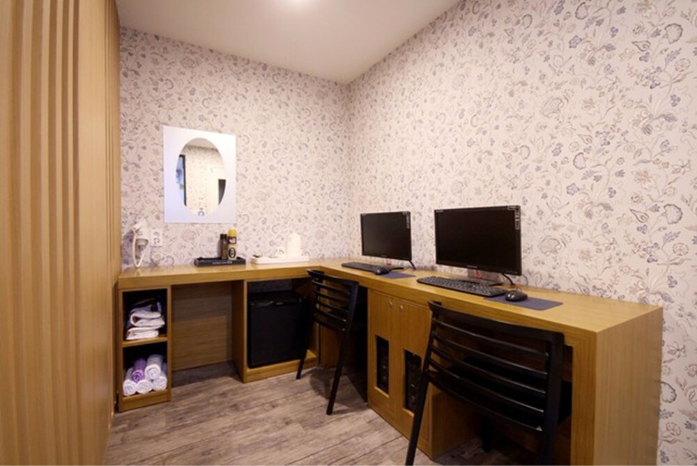 Haru Hotel Seomyeon Station