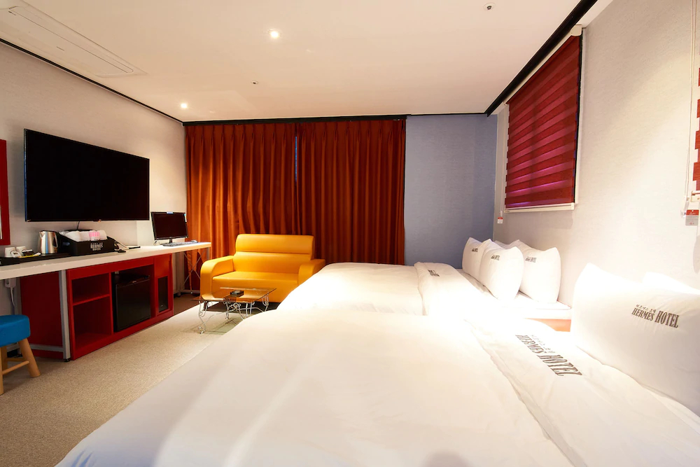 Hermes Hotel