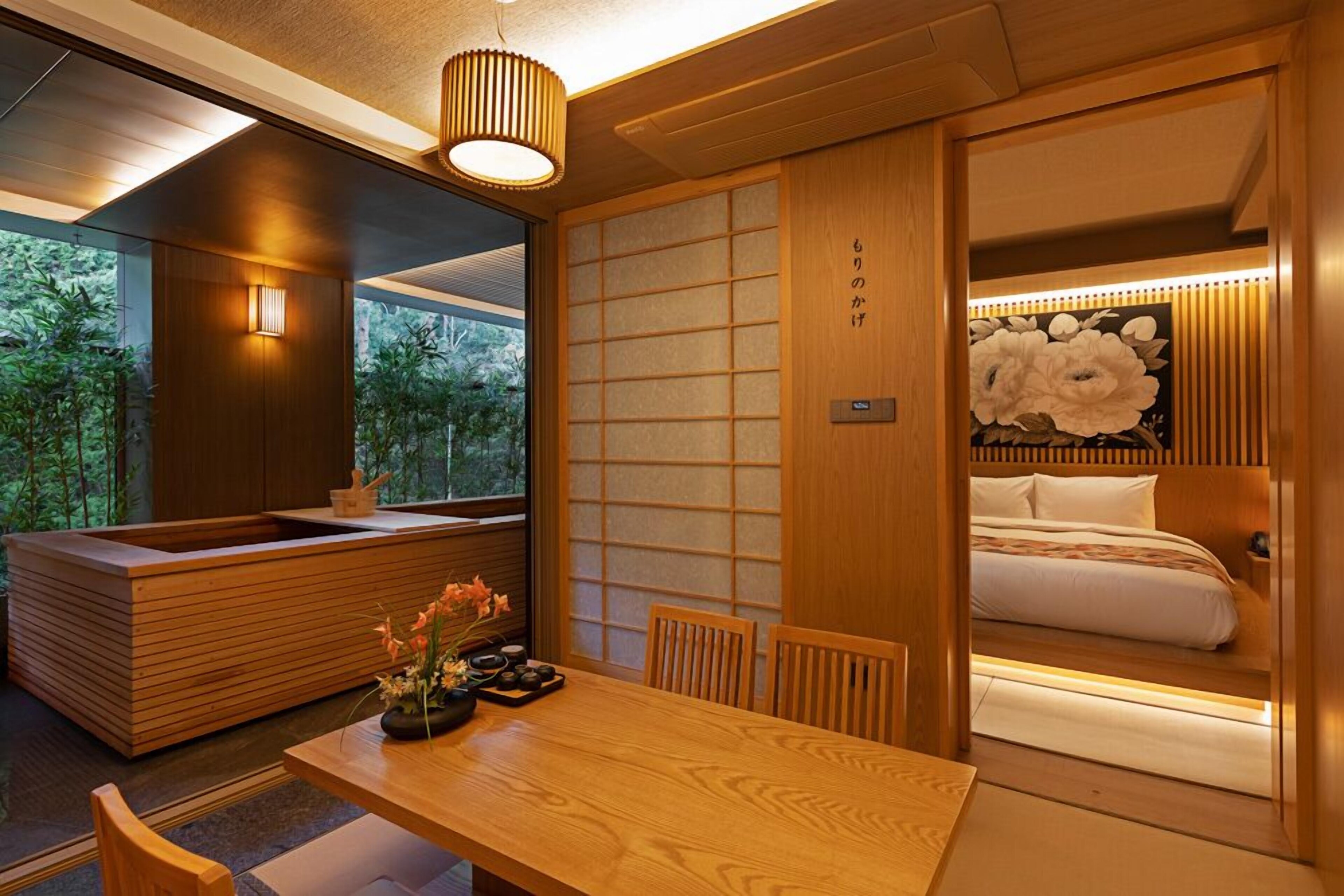 Hoshikage Ryokan Hotel