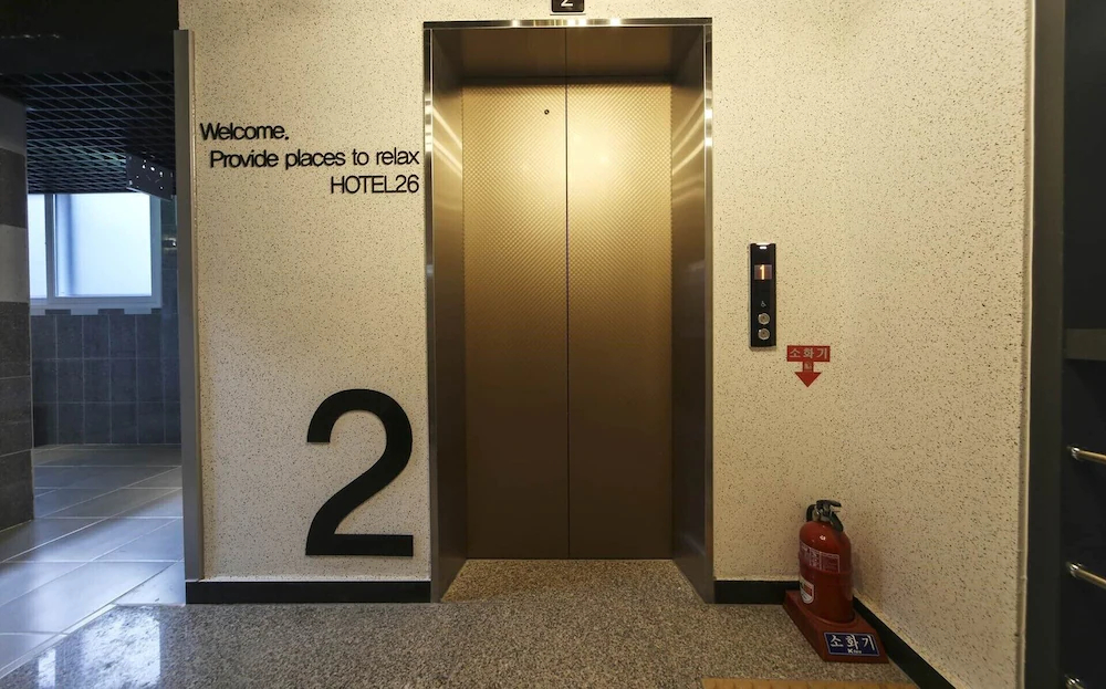 Hotel26