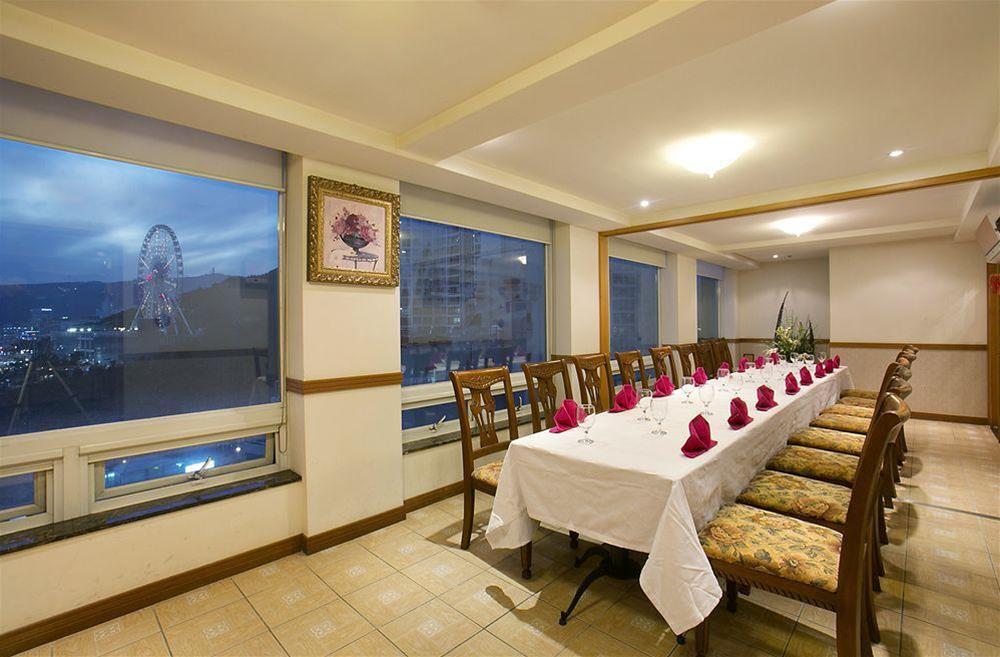 Hotel Castle Beach