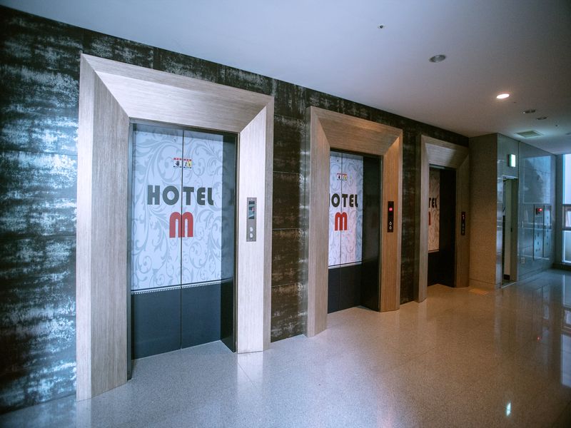 Hotel M