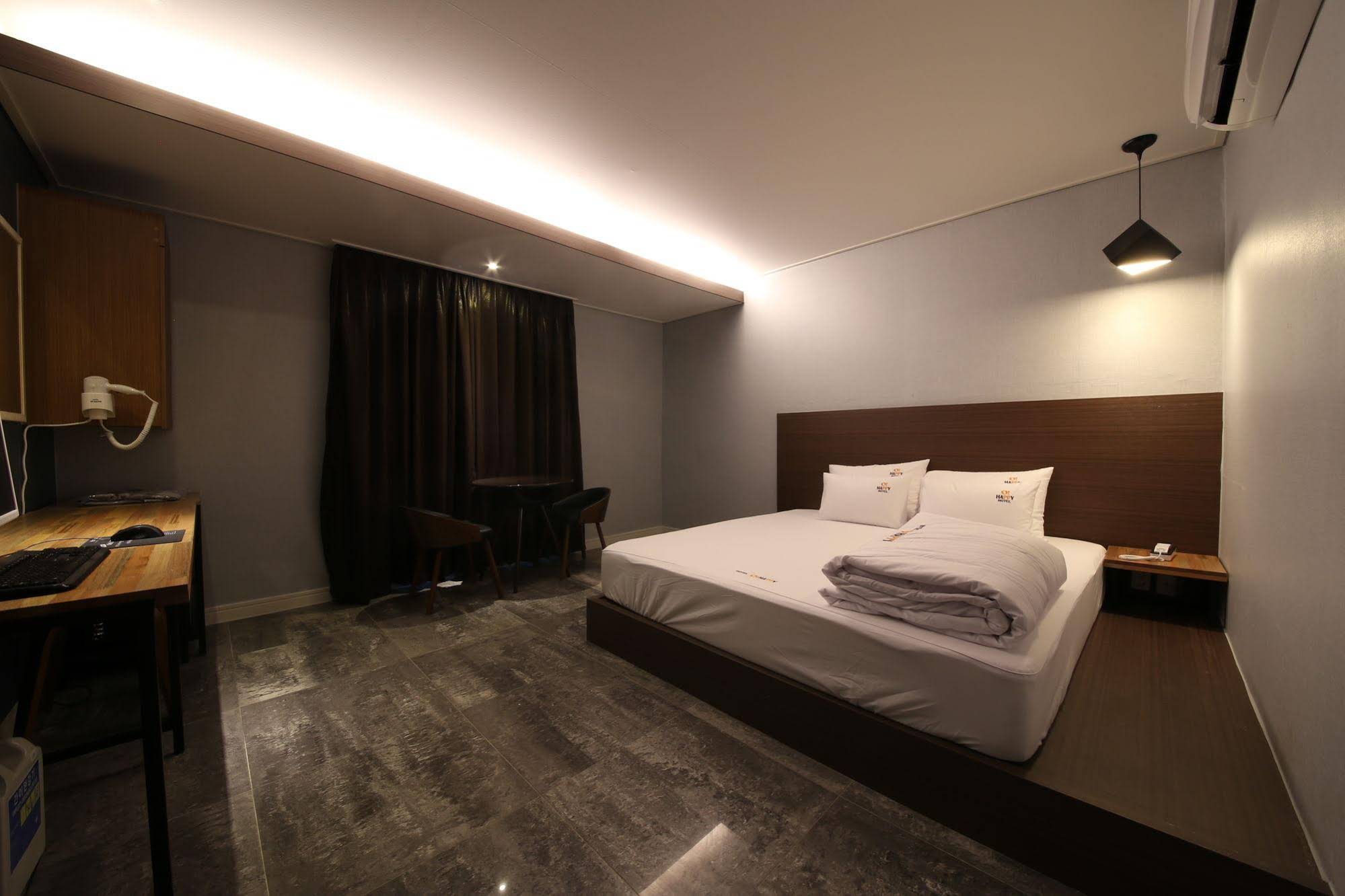 The Stone Bridge Hotel Sasang