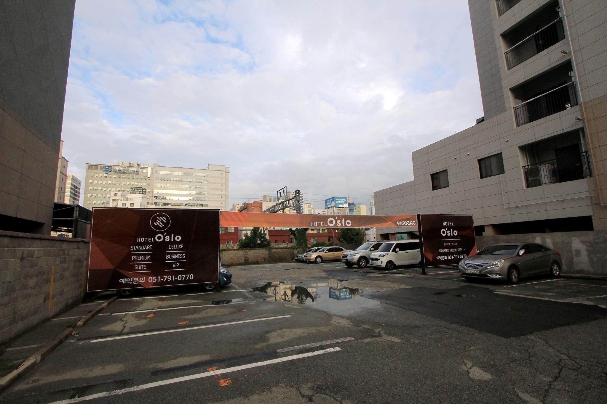 Brown Dot Hotel Beomil