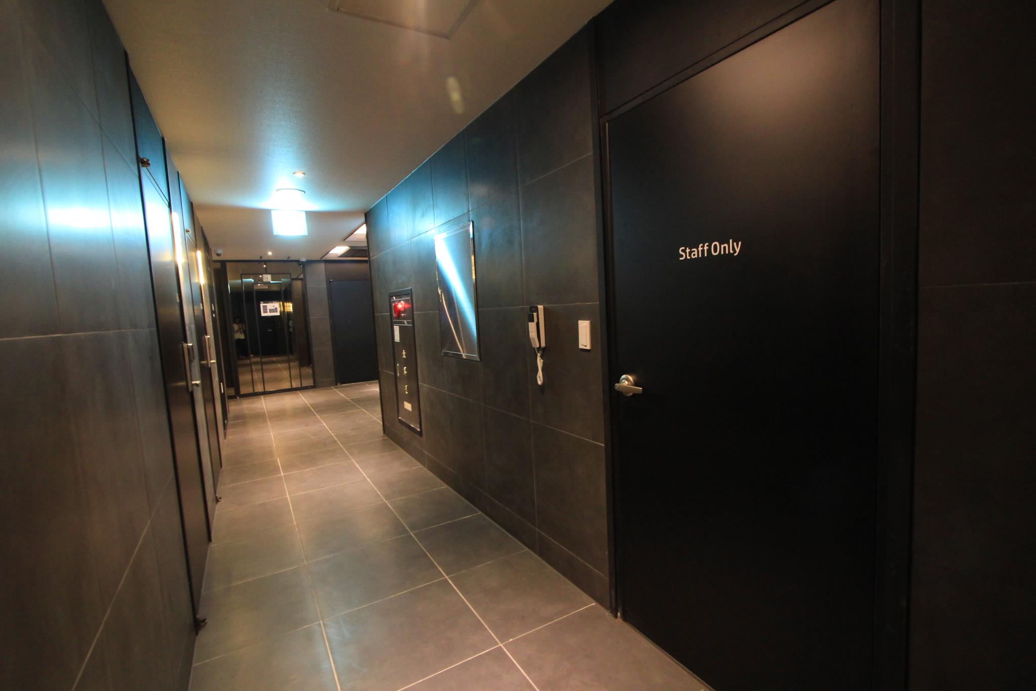 Brown Dot Hotel Beomil