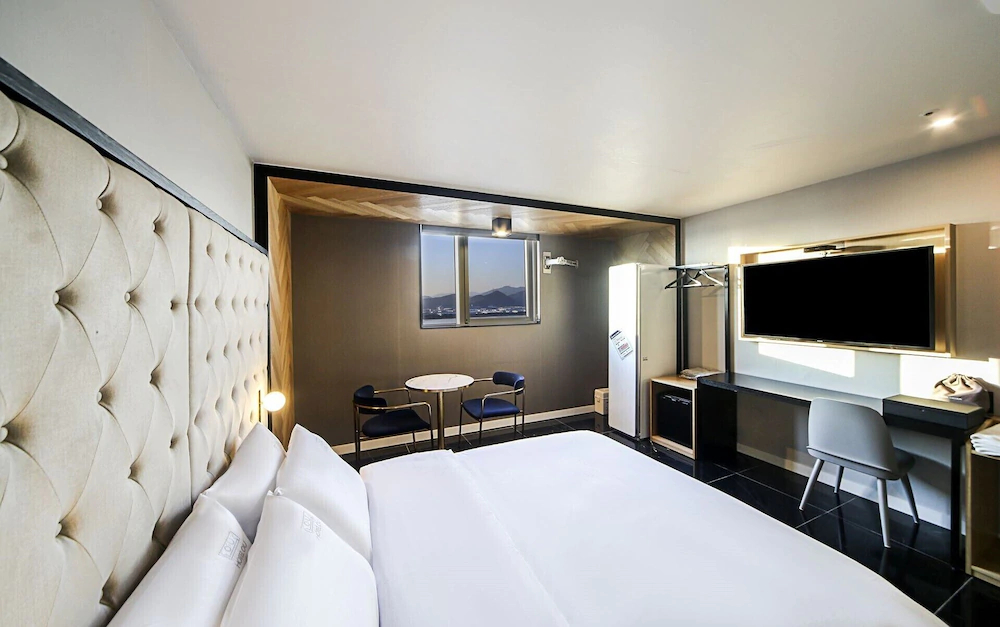 Busan Myeongji Hotel Oyu