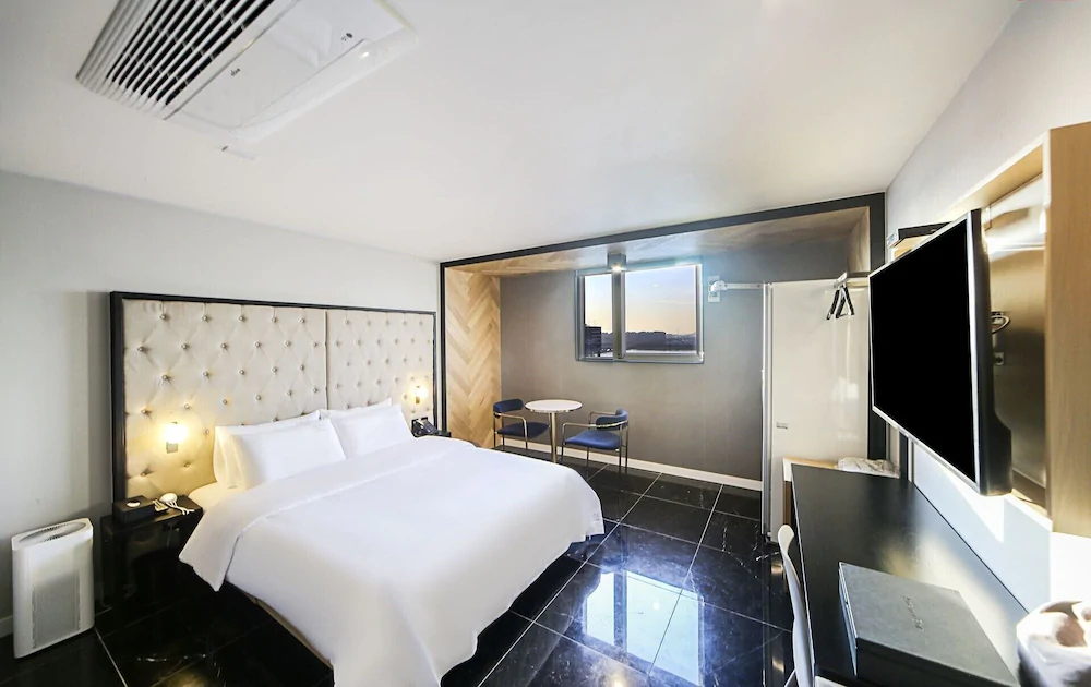 Busan Myeongji Hotel Oyu