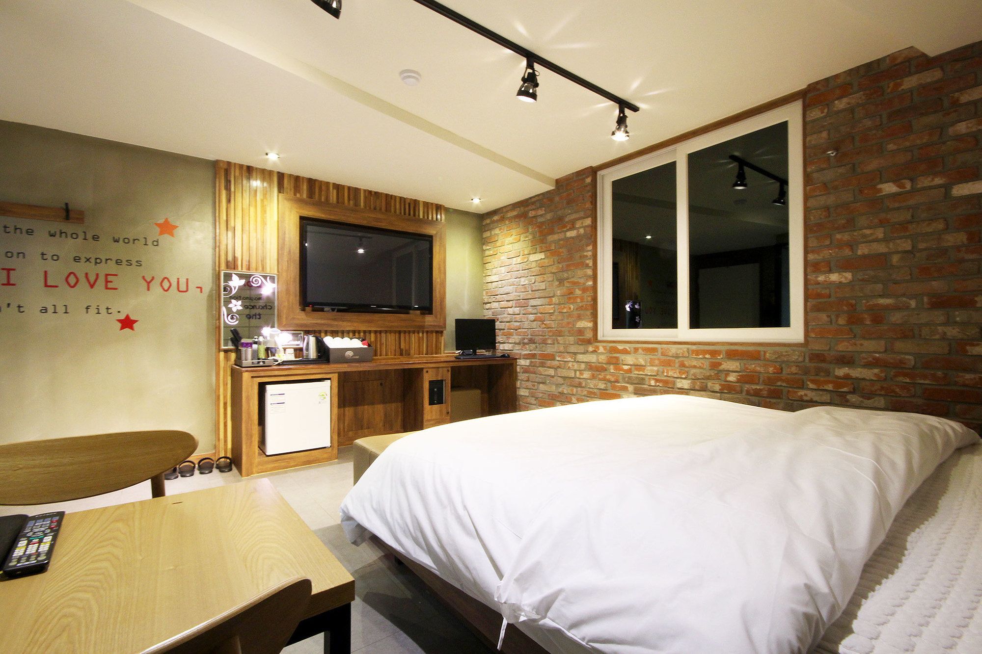 Hotel OZ Oncheonjang