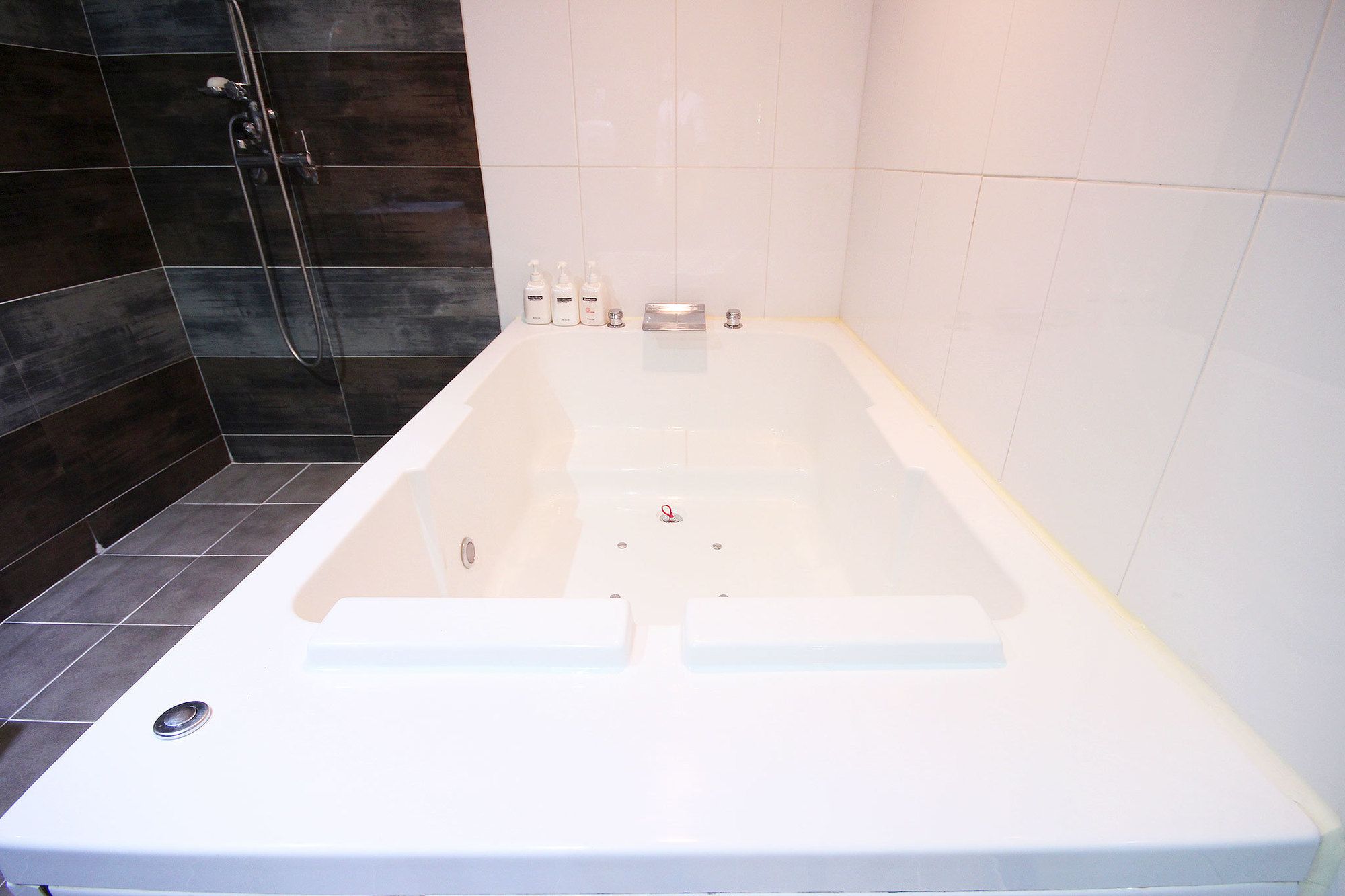 Hotel OZ Oncheonjang