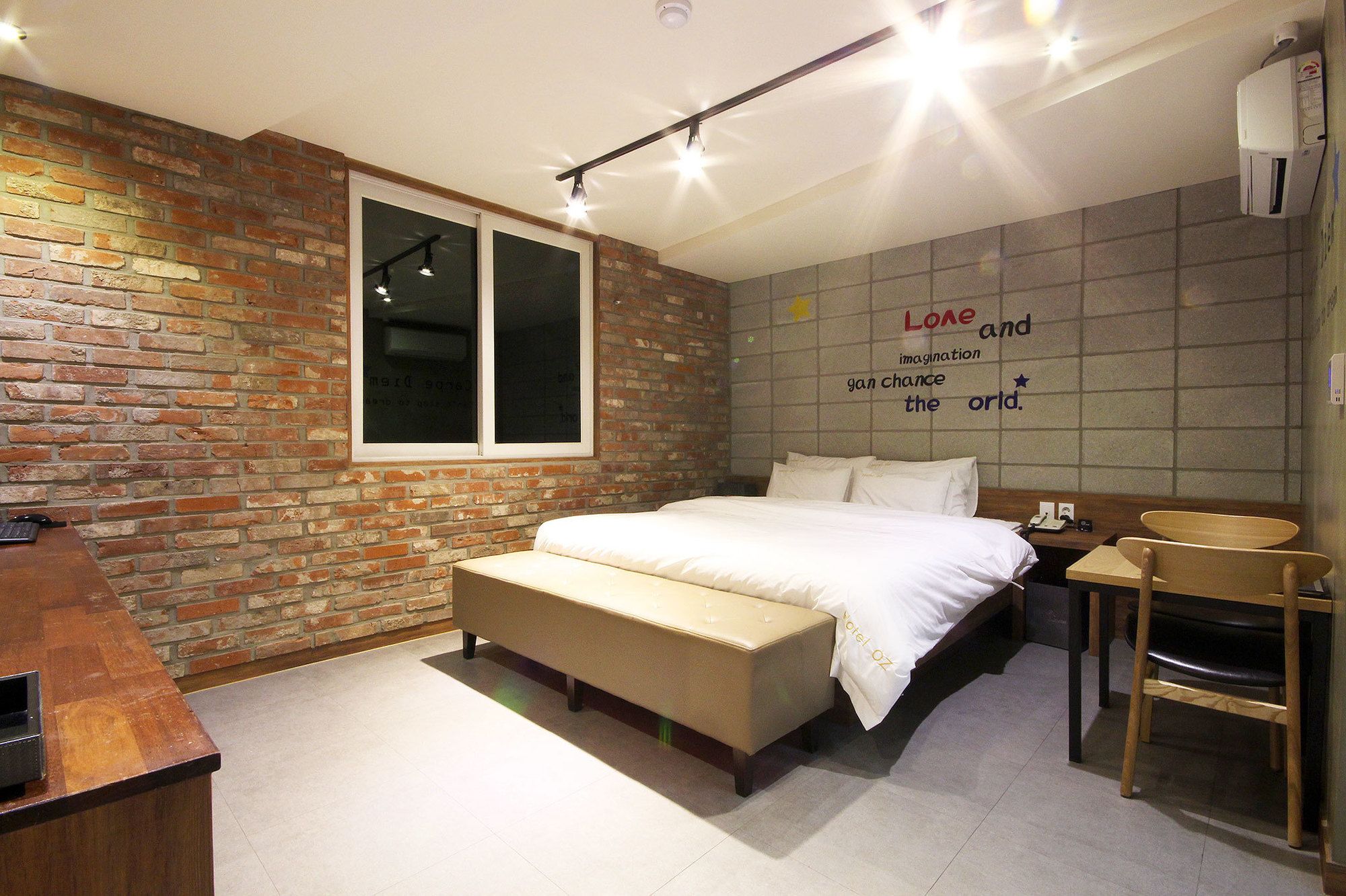 Hotel OZ Oncheonjang