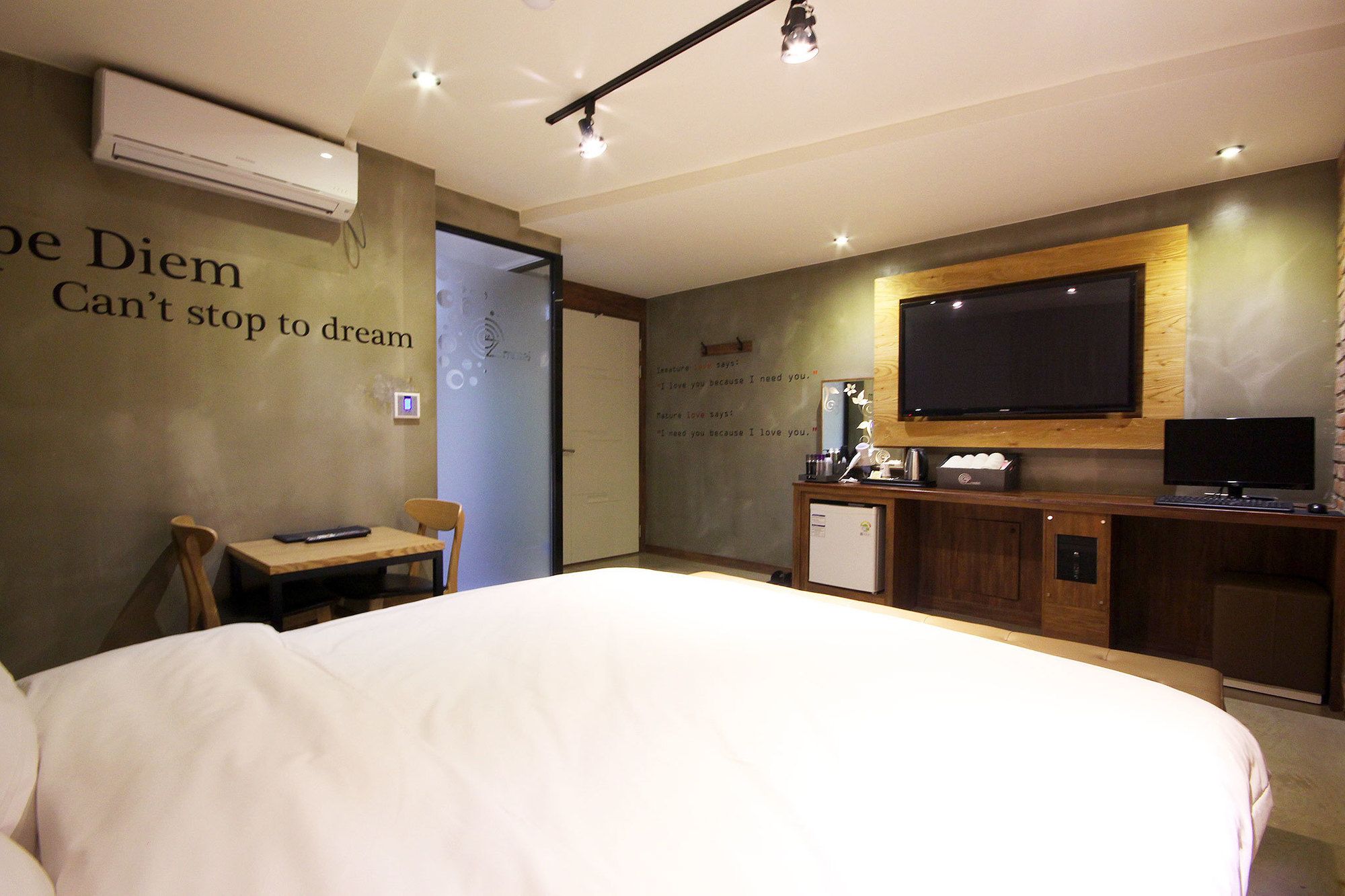 Hotel OZ Oncheonjang