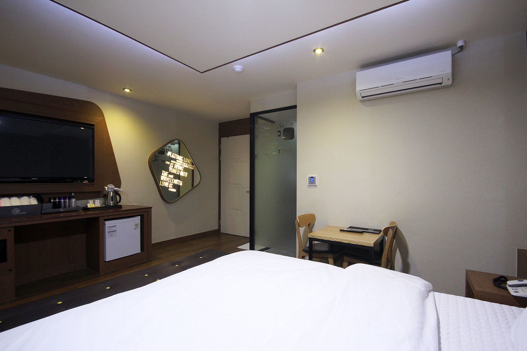 Hotel OZ Oncheonjang