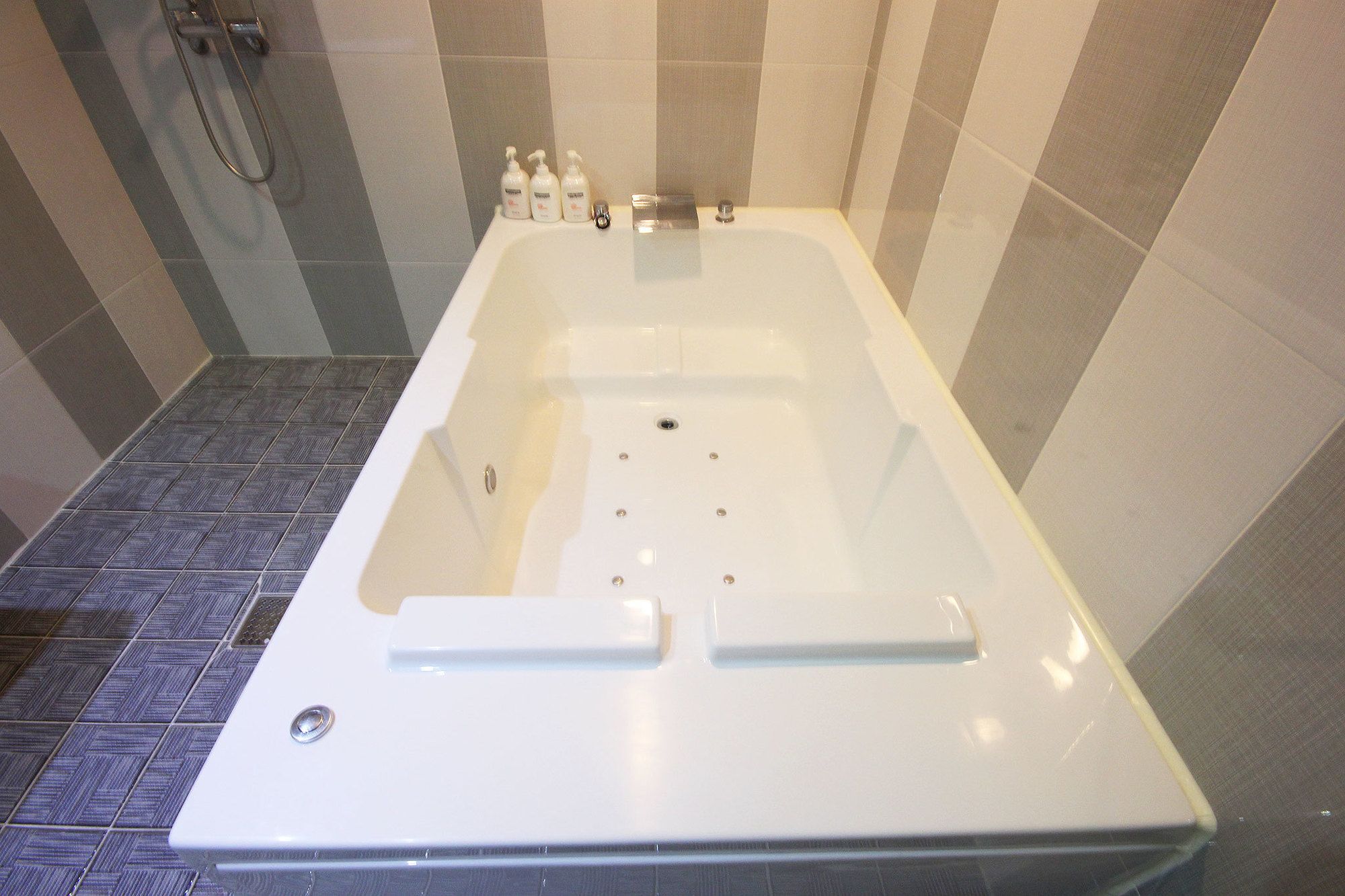 Hotel OZ Oncheonjang