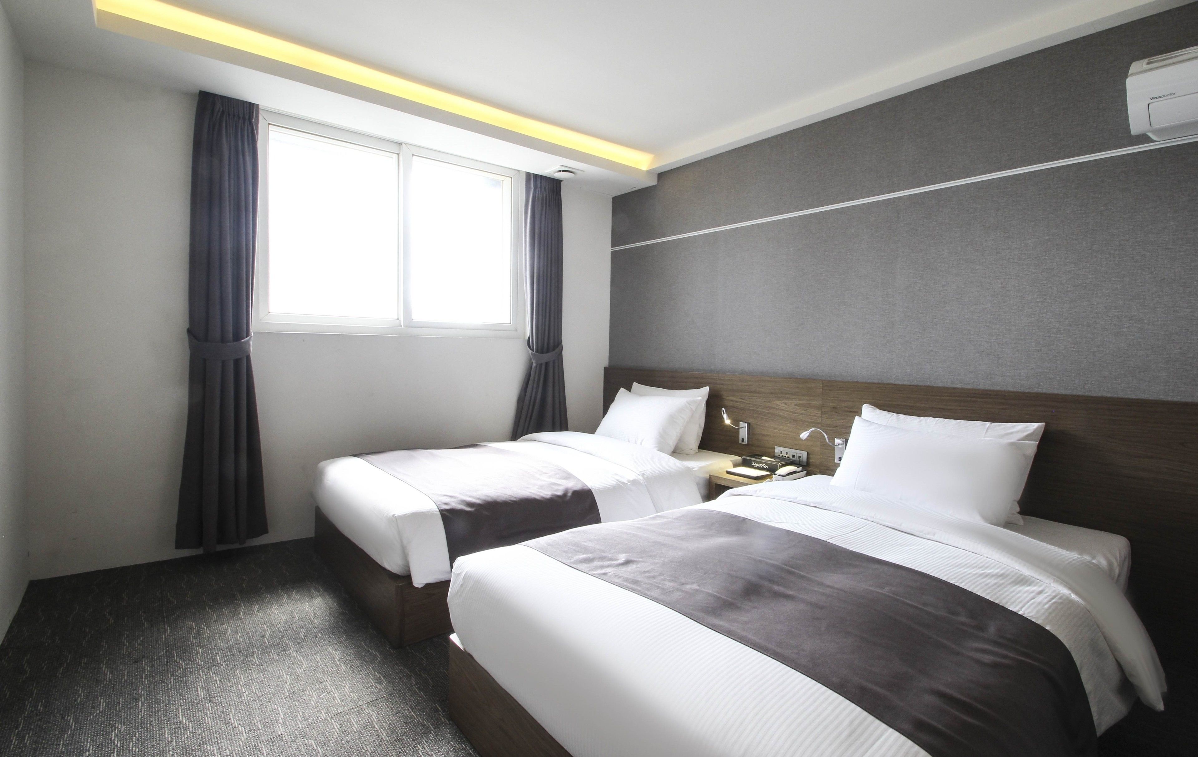 Ark Blue Hotel